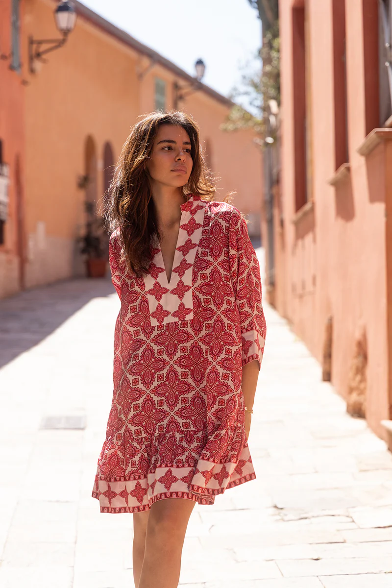 Robe bianca - Red lotus - Image 1